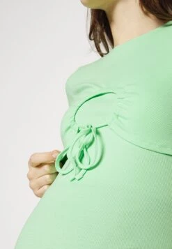 Circle Gathering Tee- T-Shirt Basic - Green 11 Circle Gathering Tee- T-Shirt Basic - Green -Even&Odd 020e4d0a95264aa4b4002d02aca108cf