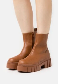 Even&Odd Enkellaarsjes Met Plateauzool - Cognac