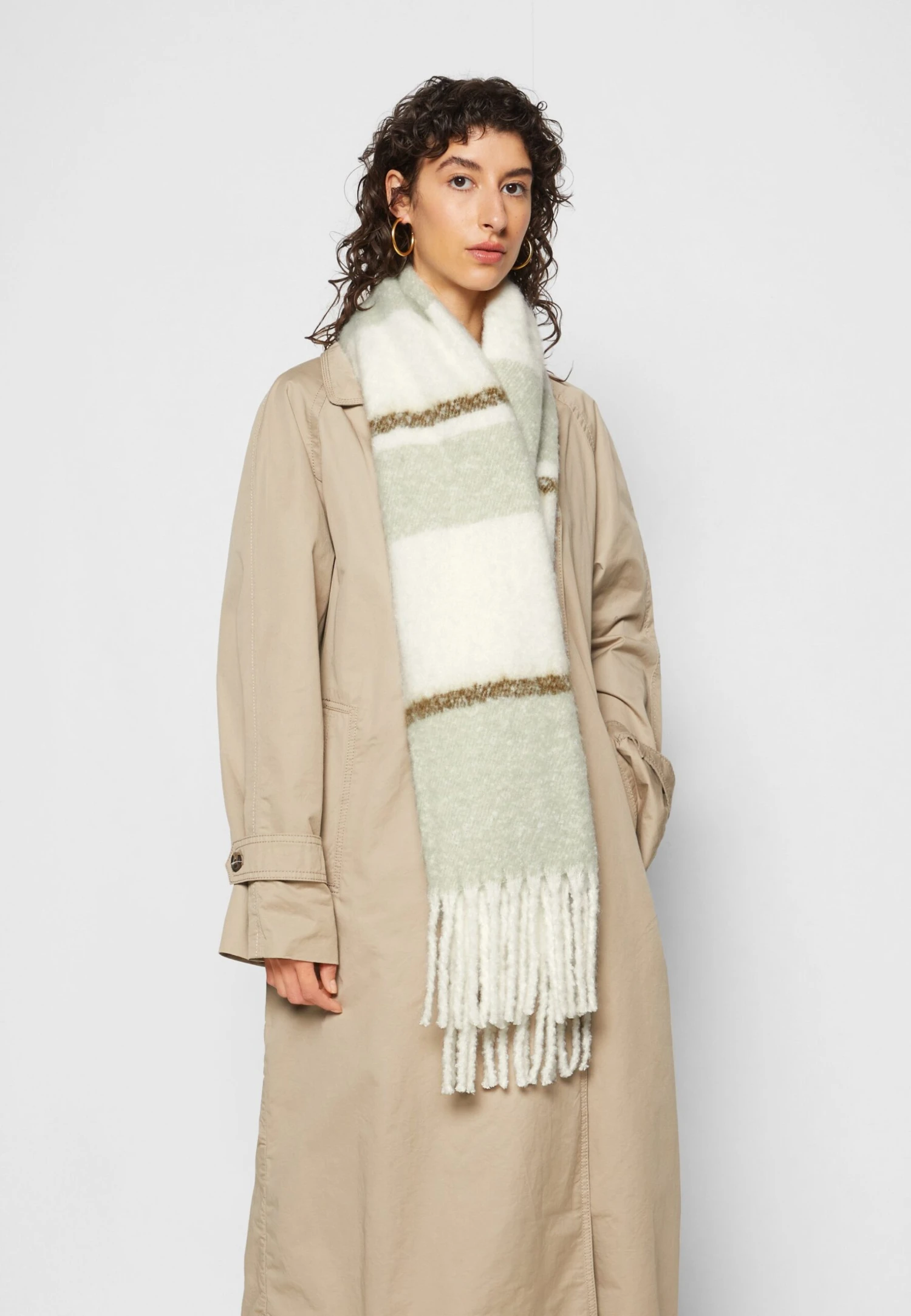 Even&Odd Sjaal - Green/White 5 Even&Odd Sjaal - Green/White - Afbeelding 3