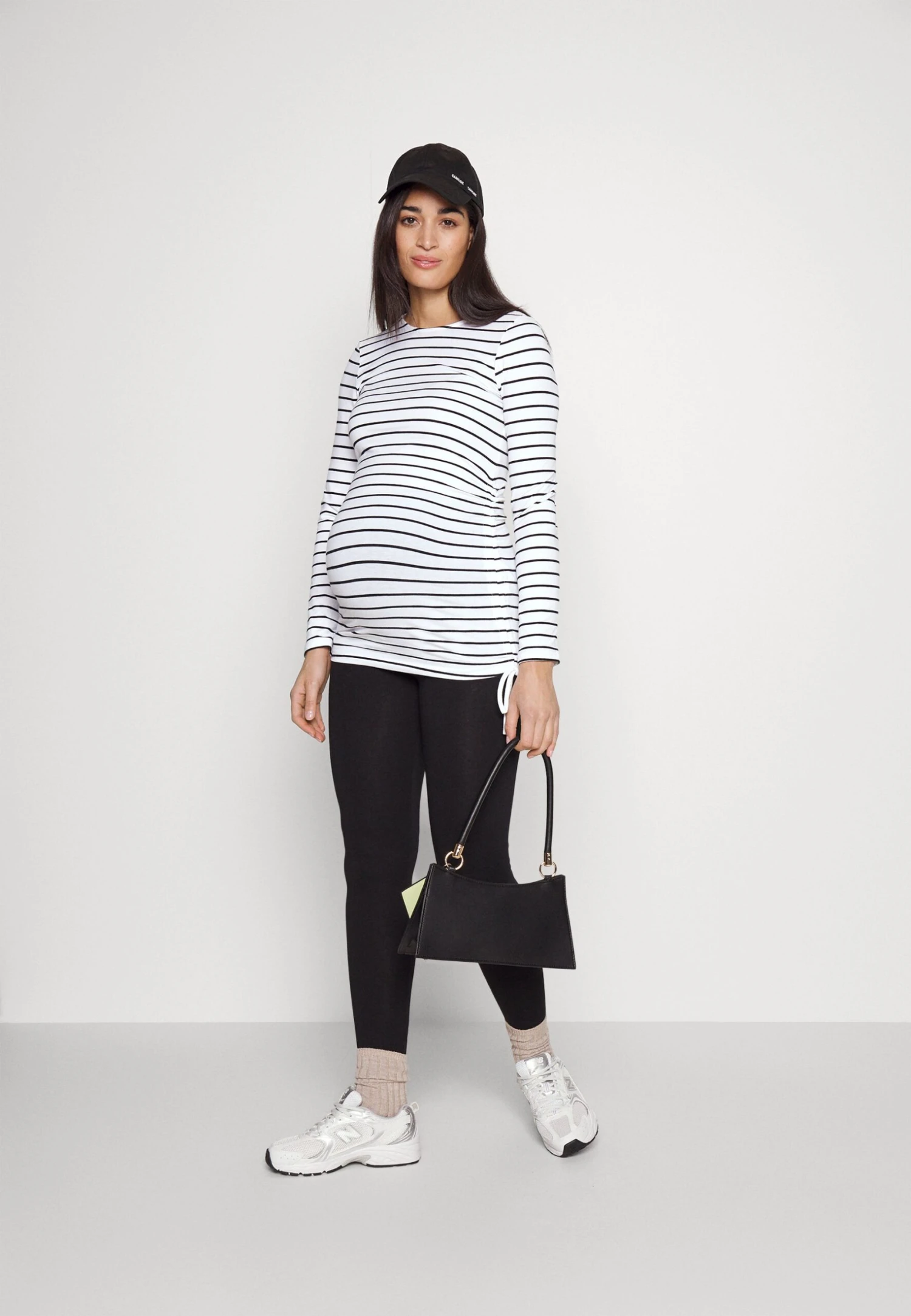 Longsleeve - White/Black 4 Longsleeve - White/Black - Afbeelding 2