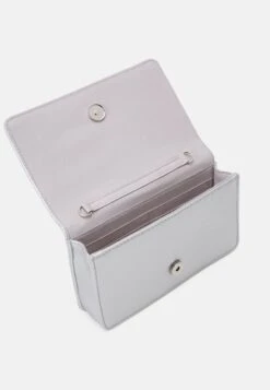 Even&Odd Clutch - Silver 8 Even&Odd Clutch - Silver -Even&Odd 0e3cd40158c84017b3ebd7495d29d7b3