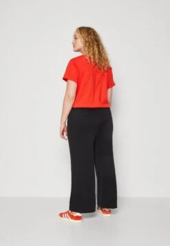 Modal Soft Culotte - Broek - Black 10 Modal Soft Culotte - Broek - Black -Even&Odd 0e5dc42884f5478093fbe2e36d372130