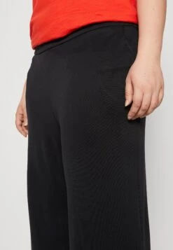 Modal Soft Culotte - Broek - Black 13 Modal Soft Culotte - Broek - Black -Even&Odd 194c3252e24440e0a83306d65077b1d0