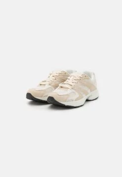 Even&Odd Sneakers Laag - Beige 10 Even&Odd Sneakers Laag - Beige -Even&Odd 2414341cf8db4f998aa158c65d8db468