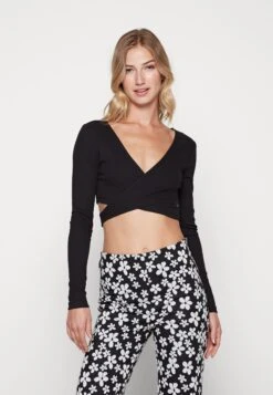 Even&Odd Longsleeve - Black