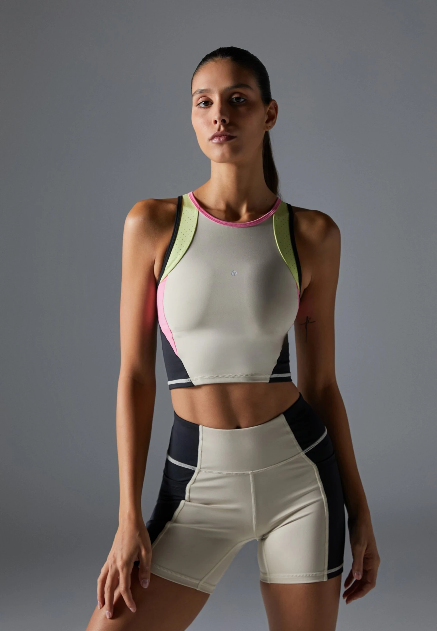 SPORTS VEST WITH CONTRAST PANELS - Top - Multi-coloured 3 SPORTS VEST WITH CONTRAST PANELS - Top - Multi-coloured