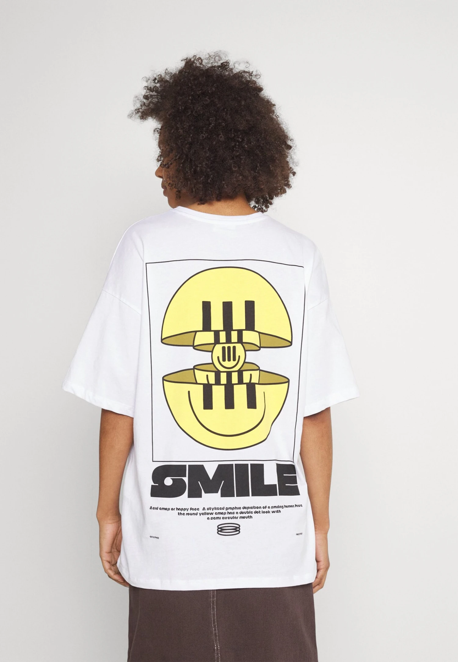 Even&Odd Cut Smile - T-Shirt Print - White 3 Even&Odd Cut Smile - T-Shirt Print - White