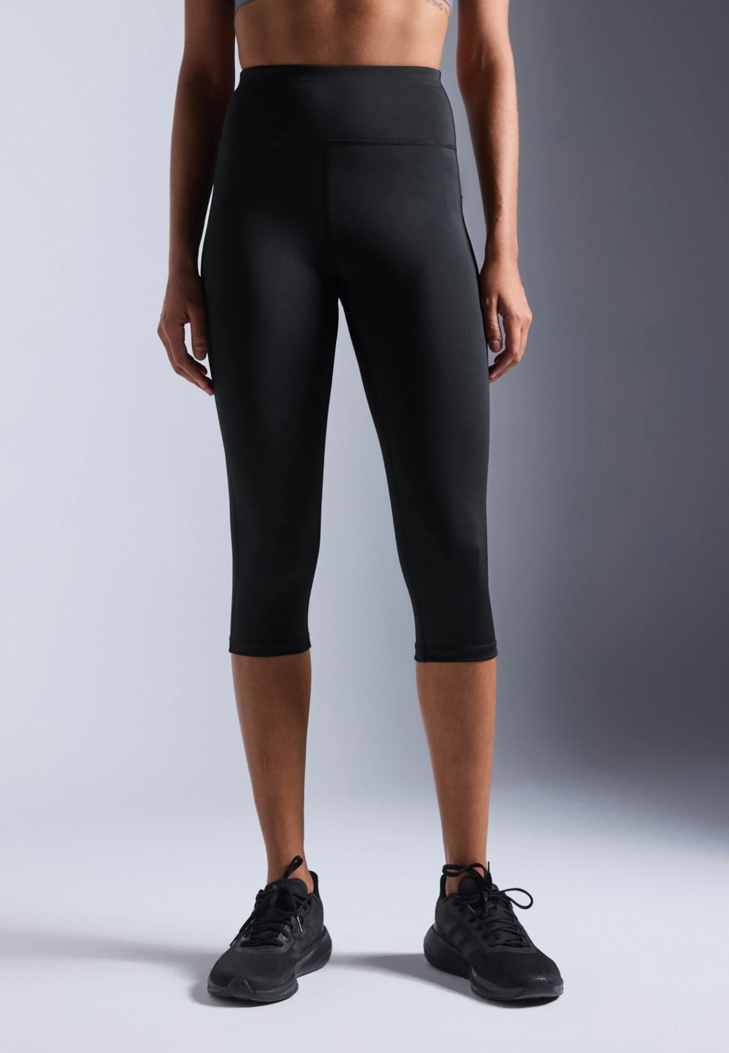 ESSENTIAL QUICK DRY CAPRI HIGH RISE LEGGINGS - Tights - Black 3 ESSENTIAL QUICK DRY CAPRI HIGH RISE LEGGINGS - Tights - Black