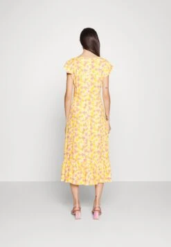 Even&Odd Jurk - Yellow 9 Even&Odd Jurk - Yellow -Even&Odd 3a601c8b921743e1933be84b05479dc4