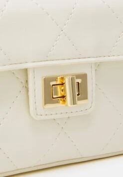 Even&Odd Handtas - Off-White 9 Even&Odd Handtas - Off-White -Even&Odd 3bb6d2eab14d4e17ab5740324a4dad0b