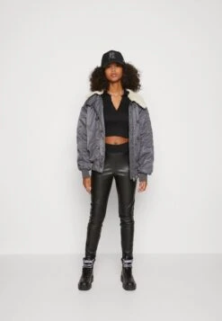 Even&Odd Long Sleeve Collar - Longsleeve - Black -Even&Odd 3ccf0877795d4f59bdfb97689771e4fd