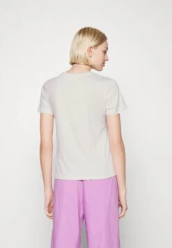 Even&Odd Hattie Tutto Bene- T-Shirt Basic - Light Pink 10 Even&Odd Hattie Tutto Bene- T-Shirt Basic - Light Pink -Even&Odd 3db193666e2a4a5b9d503d1474288d1e