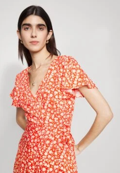 Even&Odd Jurk - Red/White 15 Even&Odd Jurk - Red/White -Even&Odd 41b6353f396d44459be6e46115e08cd6