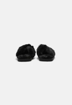 Even&Odd Pantoffels - Black 11 Even&Odd Pantoffels - Black -Even&Odd 42b8af0a209d4ac4ab481a231e55ac0e