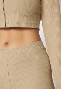 Shorts - Beige 12 Shorts - Beige -Even&Odd 44b7c5e323664e71810e30277ad6e22f