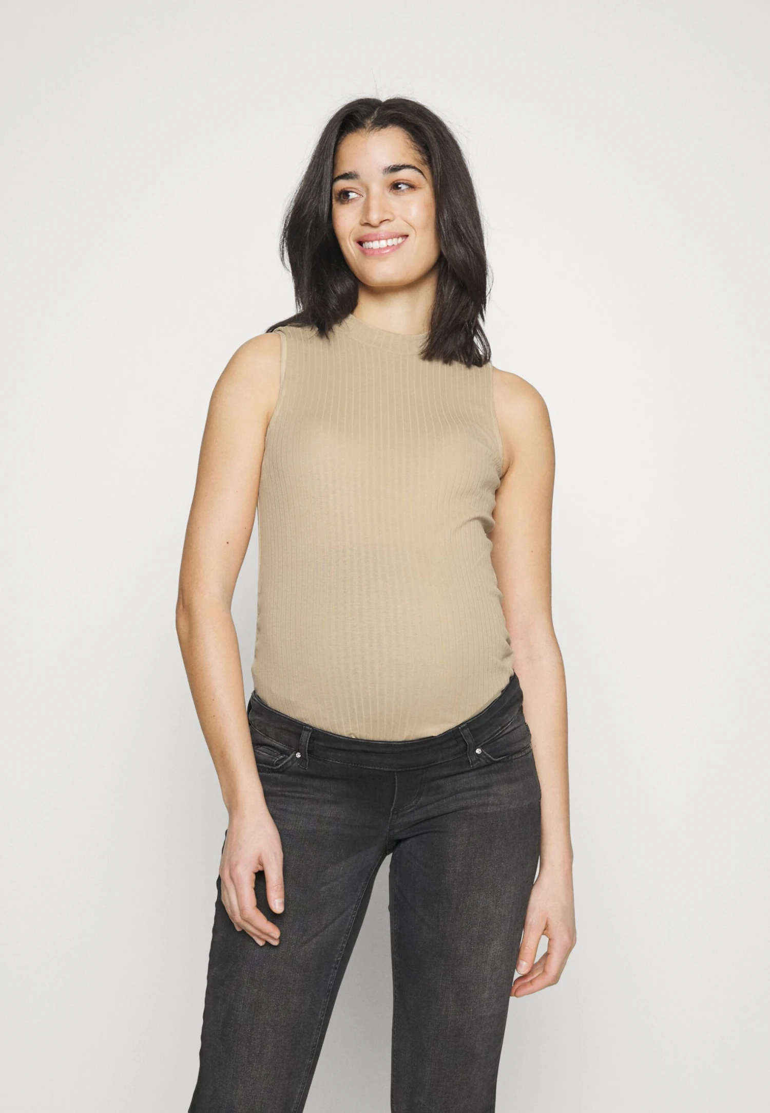 Top - Beige 3 Top - Beige