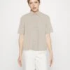Even&Odd Linen-Mix Button Down Blouse - Overhemdblouse - Beige 1 Even&Odd Linen-Mix Button Down Blouse - Overhemdblouse - Beige -Even&Odd 5bb38458bd9b43fe942c3913b3fd161c
