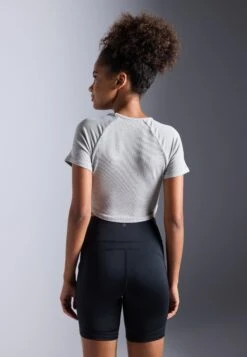 ESSENTIAL CROPPED FINE RIB T SHIRT - T-shirt Basic - Light Grey 12 ESSENTIAL CROPPED FINE RIB T SHIRT - T-shirt Basic - Light Grey -Even&Odd 5c09d379516245a5a7d5270aa734402a