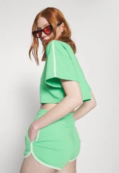 Even&Odd Trainingspak - Green/White -Even&Odd 5f1f696b78a74747bcf9d8390c96f8f5