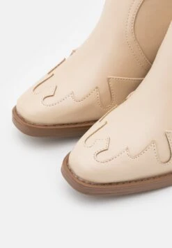 Cowboy-/Bikerlaarzen - Off-White 13 Cowboy-/Bikerlaarzen - Off-White -Even&Odd 63dd25edef7649b285606bfef02b6bbe