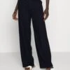 Wide Leg Trousers - Broek - Dark Blue 1 Wide Leg Trousers - Broek - Dark Blue -Even&Odd 682a0193b36549ad96b36da9f66de38c