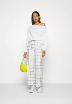 Even&Odd Sweater - White 9 Even&Odd Sweater - White -Even&Odd 697b80c3d3964bc2bb928842d8e83a8c