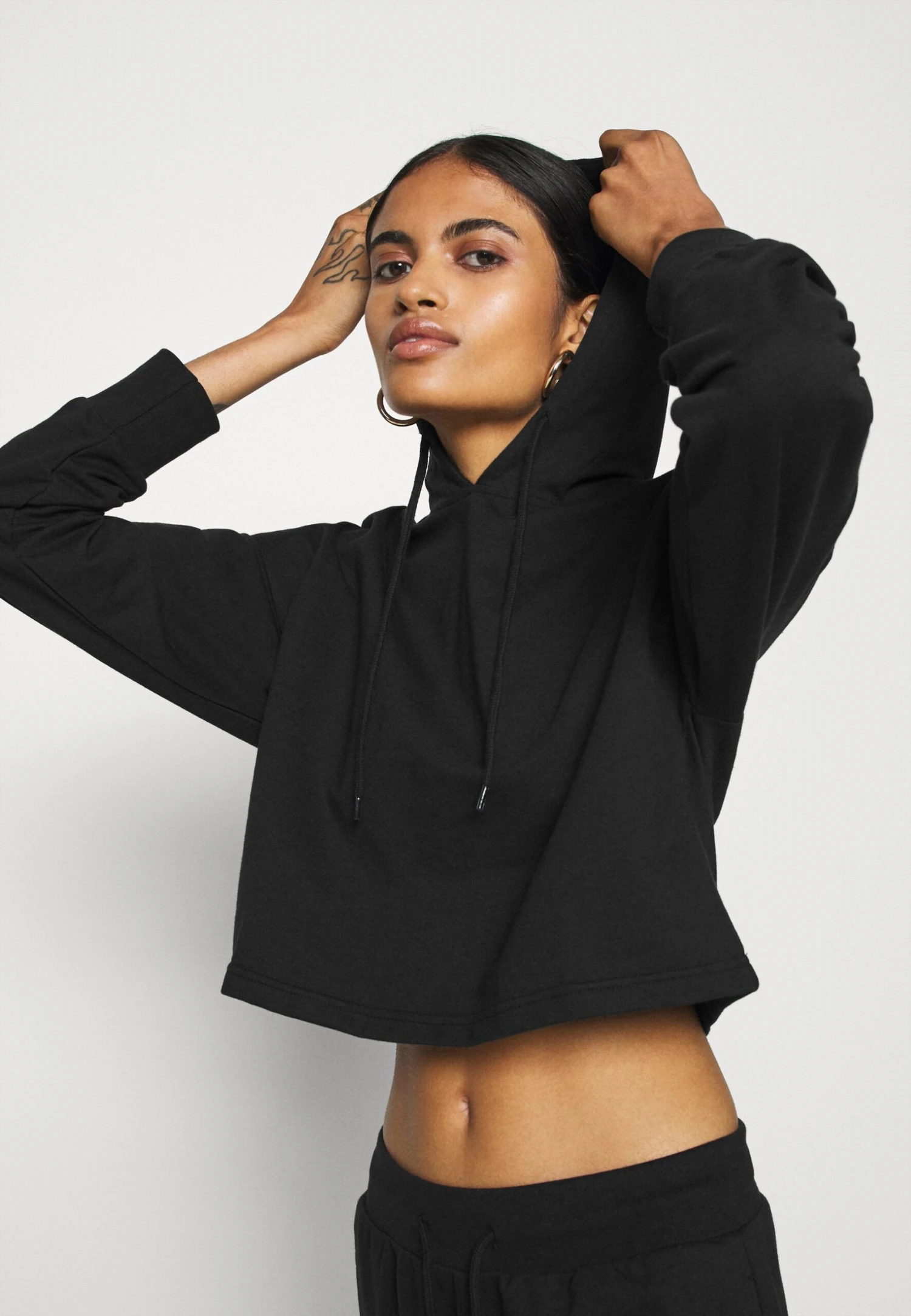 Even&Odd Hoodie - Black 6 Even&Odd Hoodie - Black - Afbeelding 4