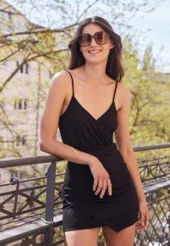 Even&Odd Strappy Warp Mini Bodycon Punto Dress - Etui-Jurk - Black