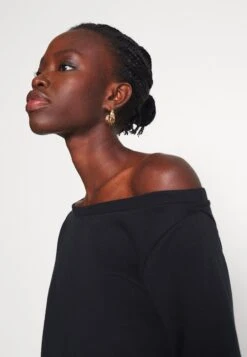 Sweater - Black 11 Sweater - Black -Even&Odd 78c65ba1873e49ec98ba85e9e723f198