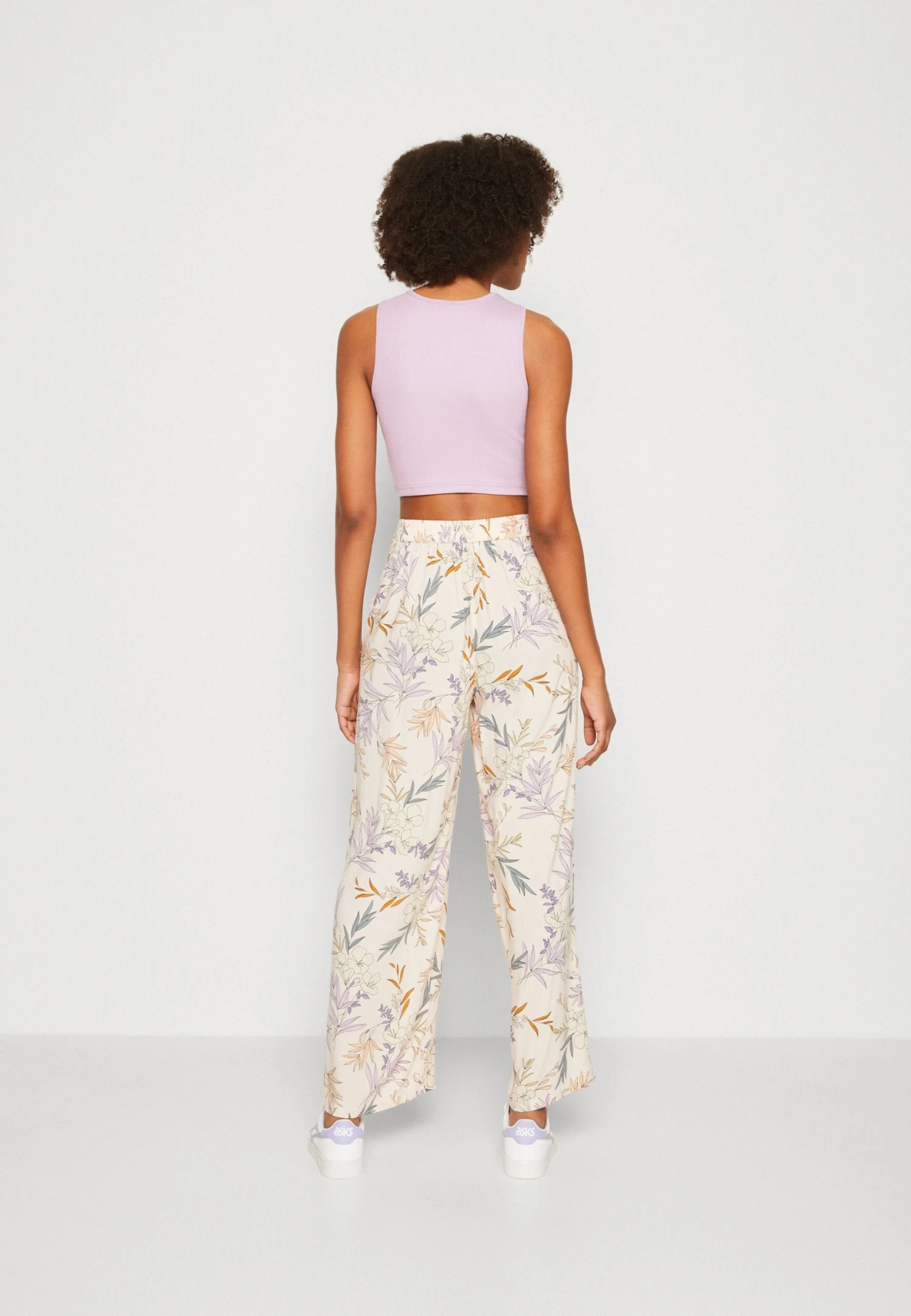 Even&Odd Top - Lilac 5 Even&Odd Top - Lilac - Afbeelding 3