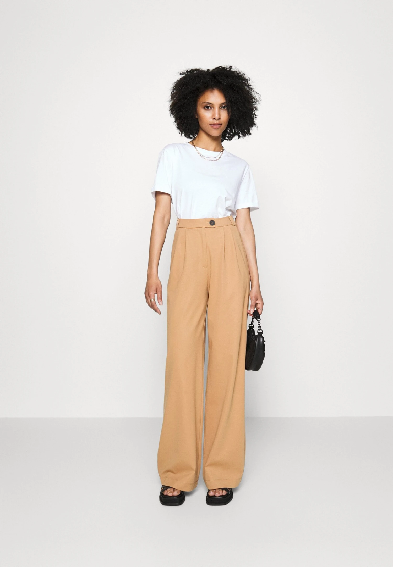 Petite Business Casual Wide Legs With Front Pleats- Broek - Beige 4 Petite Business Casual Wide Legs With Front Pleats- Broek - Beige - Afbeelding 2