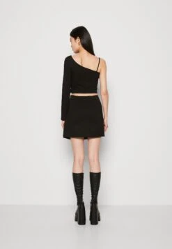 Even&Odd Wikkelrok - Black 10 Even&Odd Wikkelrok - Black -Even&Odd 811d400477744826b4184dab8ce925c0