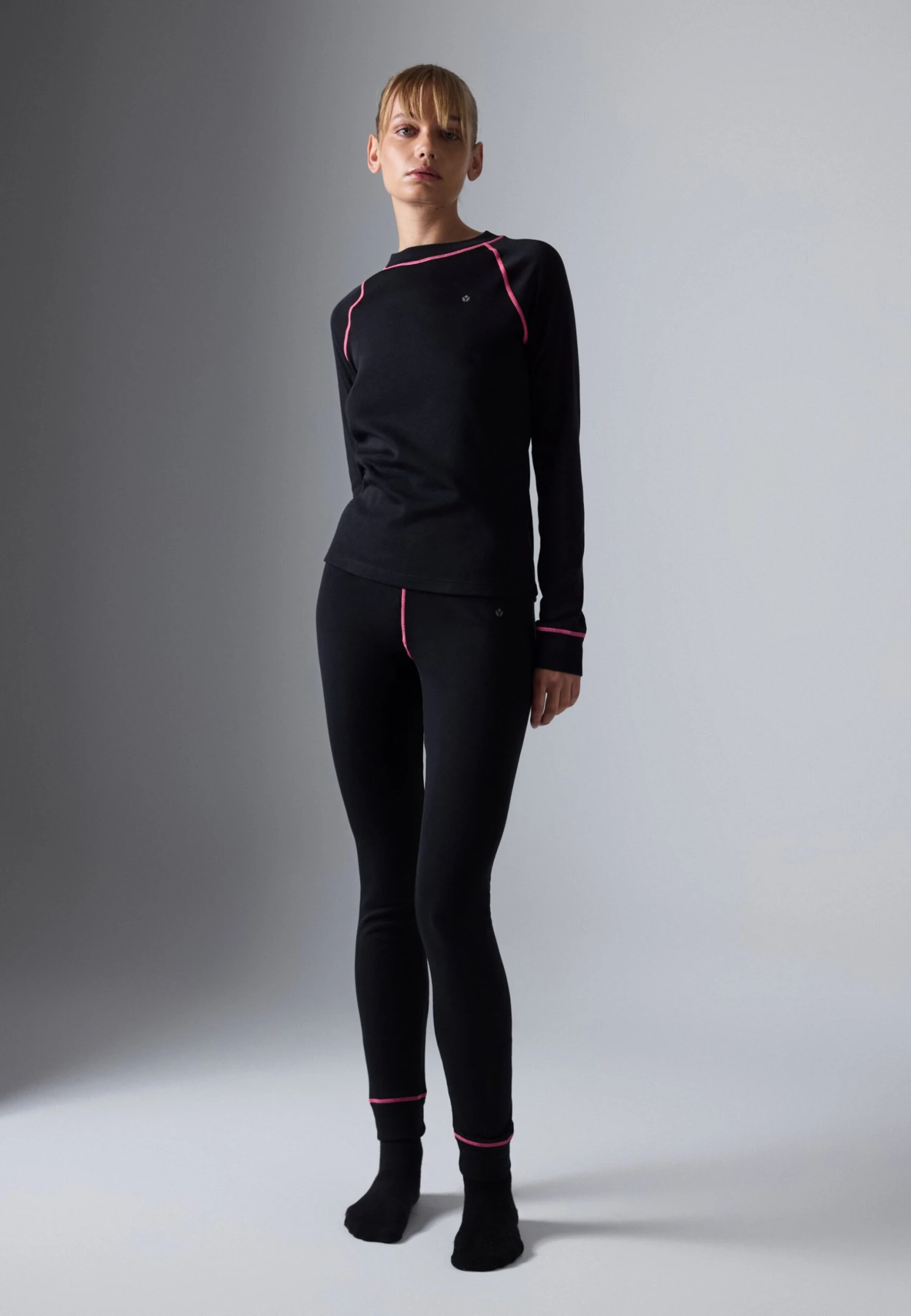 2 PIECE LONG SLEEVE TOP AND LEGGINGS SET - Hemd - Black/pink 3 2 PIECE LONG SLEEVE TOP AND LEGGINGS SET - Hemd - Black/pink
