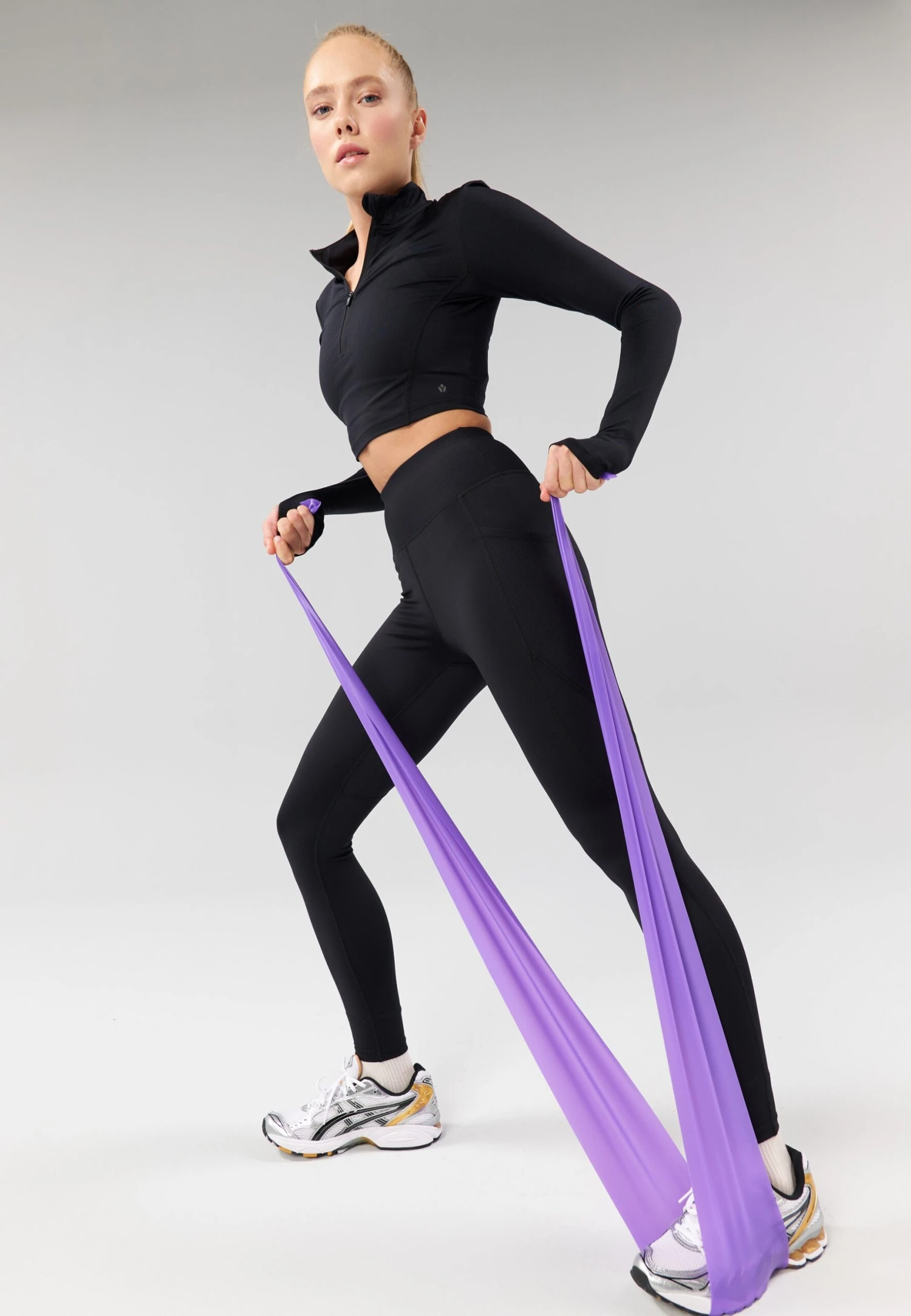 ESSENTIAL FULL LENGTH HIGH RISE LEGGINGS WITH SIDE POCKET - Tights - Black 4 ESSENTIAL FULL LENGTH HIGH RISE LEGGINGS WITH SIDE POCKET - Tights - Black - Afbeelding 2