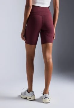 HIGH RISE CYCLING SHORTS OVERLAP V WAISTBAND - Tights - Bordeaux 10 HIGH RISE CYCLING SHORTS OVERLAP V WAISTBAND - Tights - Bordeaux -Even&Odd 903d28c5a87e4316813f118a01e196da