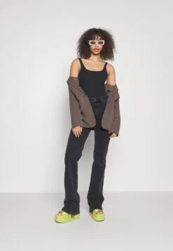 Flared Jeans - Black Denim 9 Flared Jeans - Black Denim -Even&Odd 91f71ed66d66477a9bb88a3634ef7a62