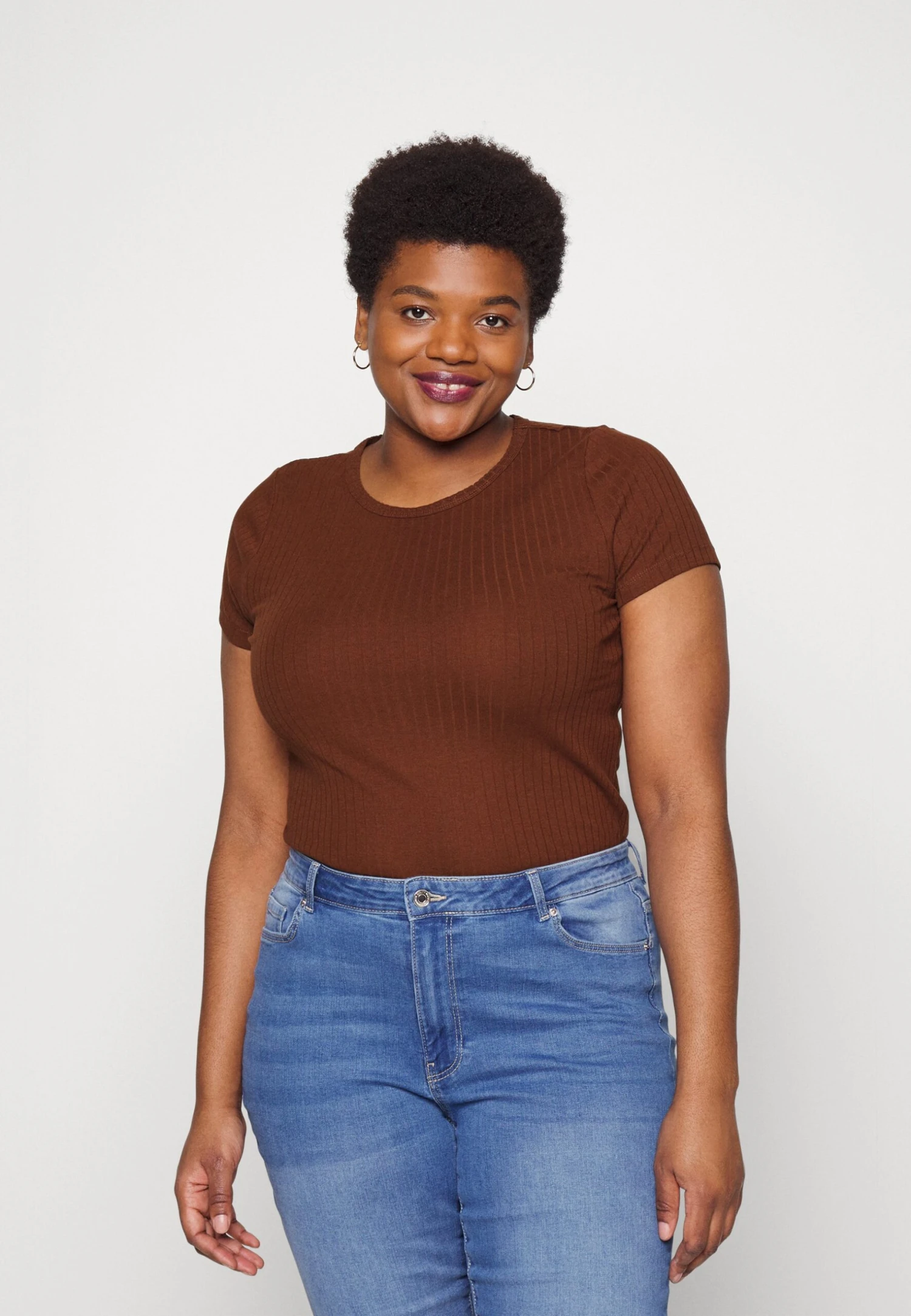 2 Pack - T-Shirt Basic - Dark Brown/Off-White 6 2 Pack - T-Shirt Basic - Dark Brown/Off-White - Afbeelding 4