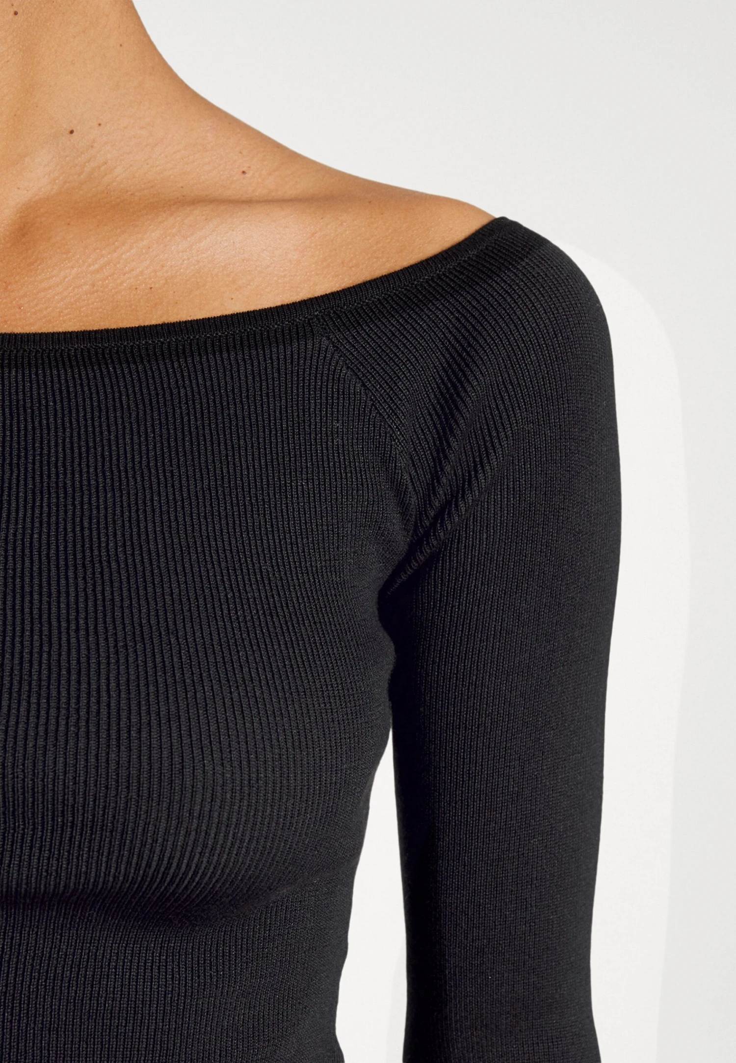 Offshoulder Basic- Trui - Black 8 Offshoulder Basic- Trui - Black - Afbeelding 6