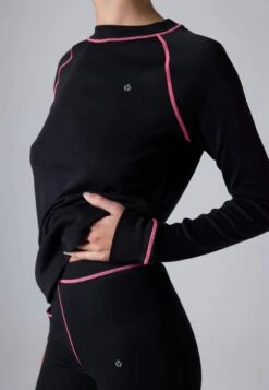 2 PIECE LONG SLEEVE TOP AND LEGGINGS SET - Hemd - Black/pink 16 2 PIECE LONG SLEEVE TOP AND LEGGINGS SET - Hemd - Black/pink -Even&Odd a9030dd07f304933b0b6deeae3e598d4