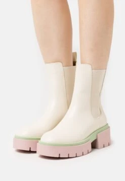 Even&Odd Enkellaarsjes Met Plateauzool - Beige