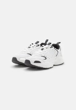 Sneakers Laag - White/Black 10 Sneakers Laag - White/Black -Even&Odd bceac2bf6a164d5eb1b4654d4333dc94