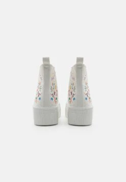 Even&Odd Sneakers Hoog - White 11 Even&Odd Sneakers Hoog - White -Even&Odd bf2f725d388441b097f8672441bf9546