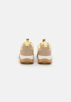 Even&Odd Sneakers Laag - Taupe 11 Even&Odd Sneakers Laag - Taupe -Even&Odd c0355ca70b4b4ad3ad13b9f24dc87a61