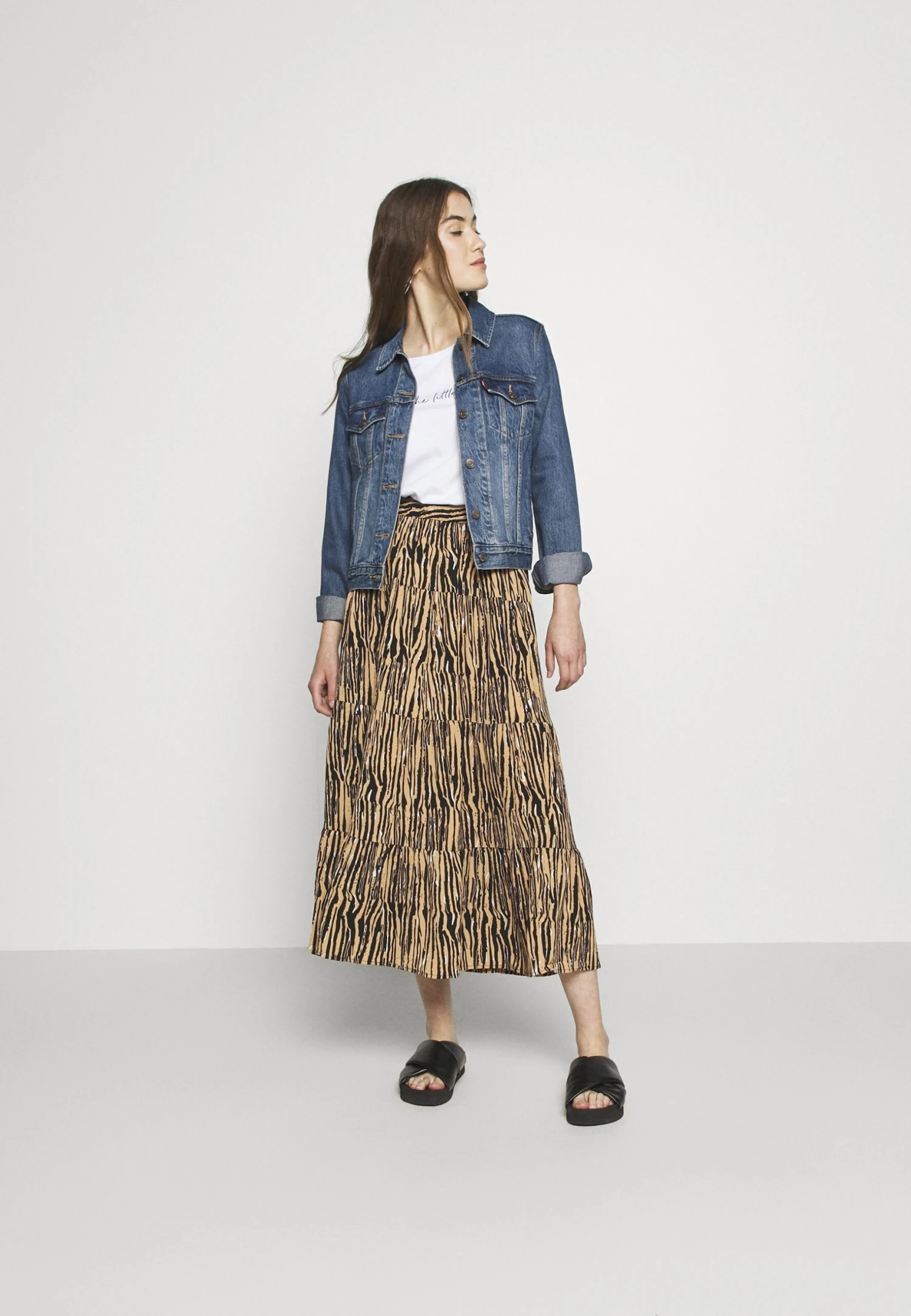 Even&Odd Mandala Enjoy The Little Things Tee - T-Shirt Print - White 4 Even&Odd Mandala Enjoy The Little Things Tee - T-Shirt Print - White - Afbeelding 2