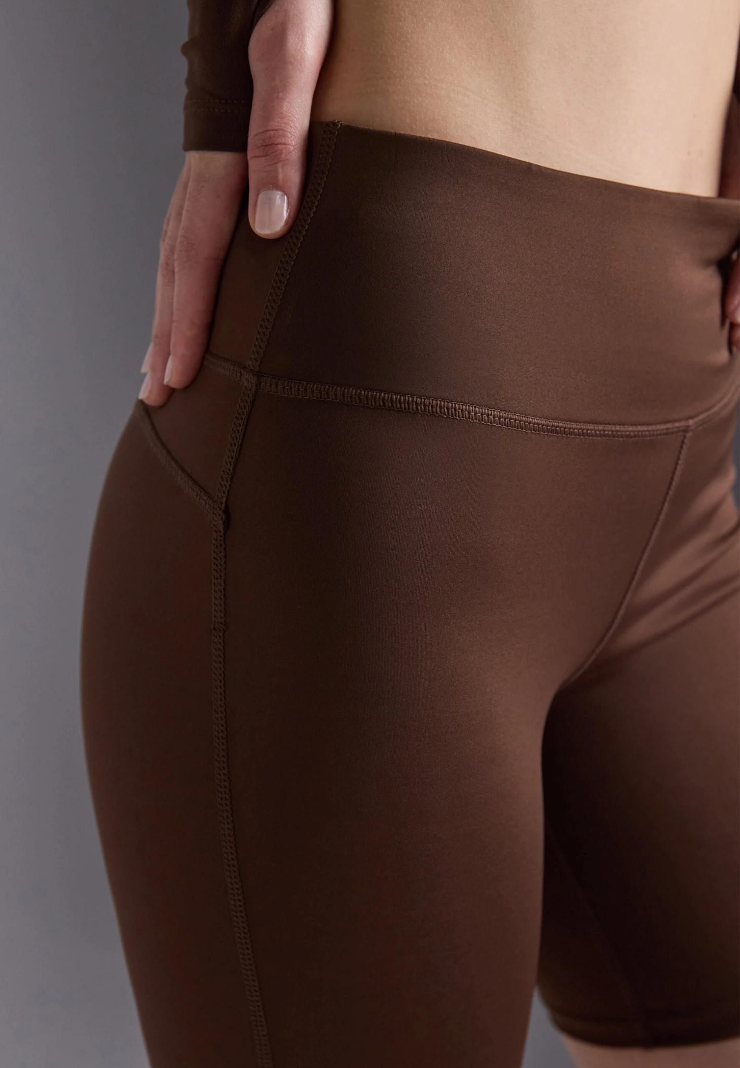 ESSENTIAL QUICK DRY MID LENGTH HIGH RISE CYCLING SHORTS - Tights - Brown 7 ESSENTIAL QUICK DRY MID LENGTH HIGH RISE CYCLING SHORTS - Tights - Brown - Afbeelding 5