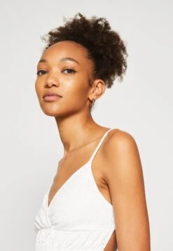 Even&Odd Jurk - White 11 Even&Odd Jurk - White -Even&Odd c773bf26b9f54ddbaa5553ccc090c57f