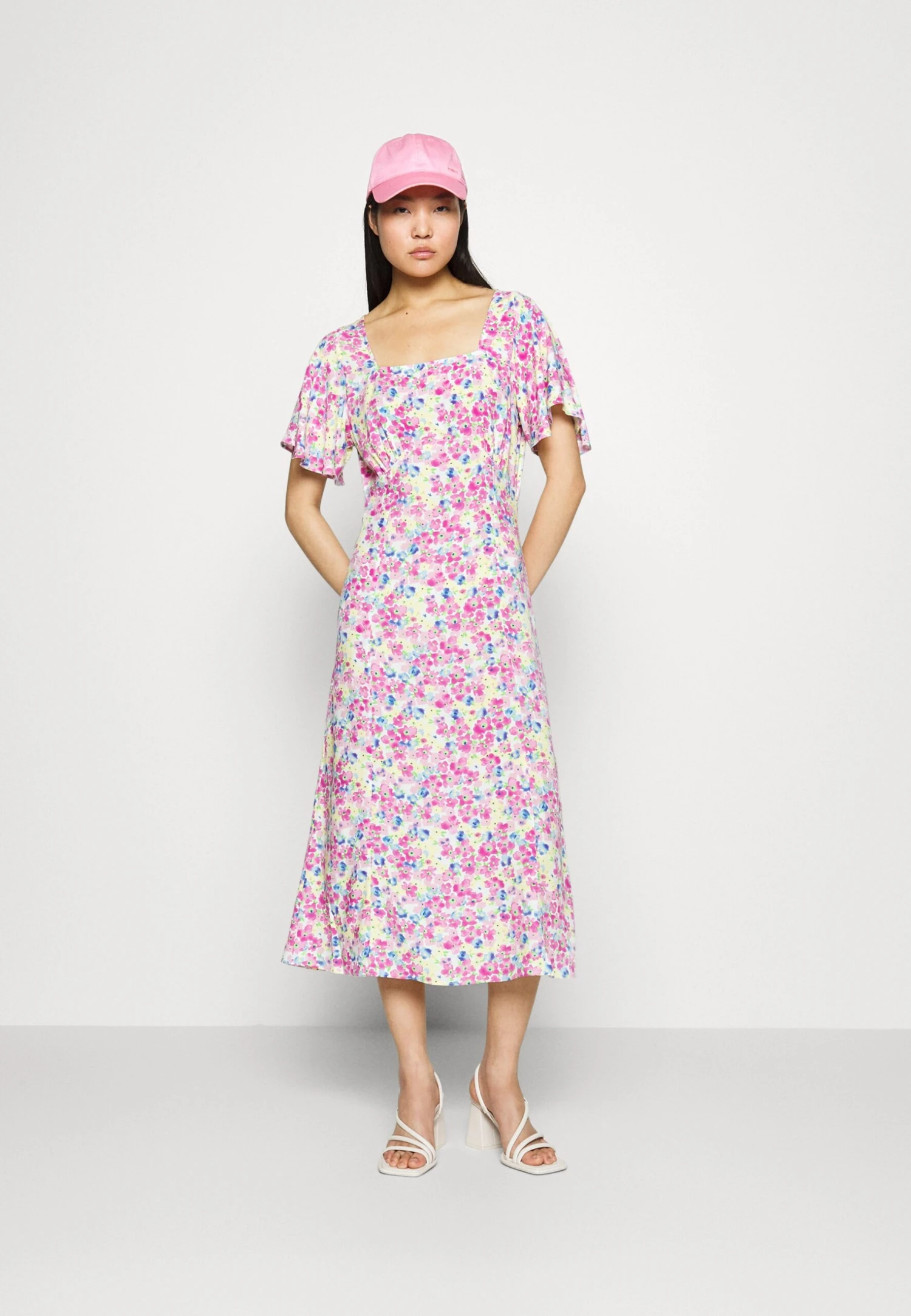 Even&Odd Jurk - Pink/Blue 4 Even&Odd Jurk - Pink/Blue - Afbeelding 2