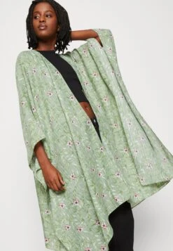 Even&Odd Lichte Jas - Green 11 Even&Odd Lichte Jas - Green -Even&Odd d9f64bbaeebd4abe804351631de1fd85