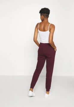 Even&Odd Regular Fit Jogger With Contrast - Trainingsbroek - Dark Red -Even&Odd dd4279dc2d574a04941ec662baa4c307