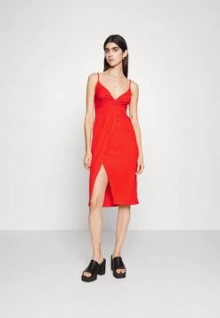 Even&Odd Eo-Ss23-C144-Sj / Strappy V Neck Knot Front Waist Midi Dress / 302 - Red - Jurk - Red 14 Even&Odd Eo-Ss23-C144-Sj / Strappy V Neck Knot Front Waist Midi Dress / 302 - Red - Jurk - Red -Even&Odd e2c3f7533e904decb0aa2533c5b35e7a